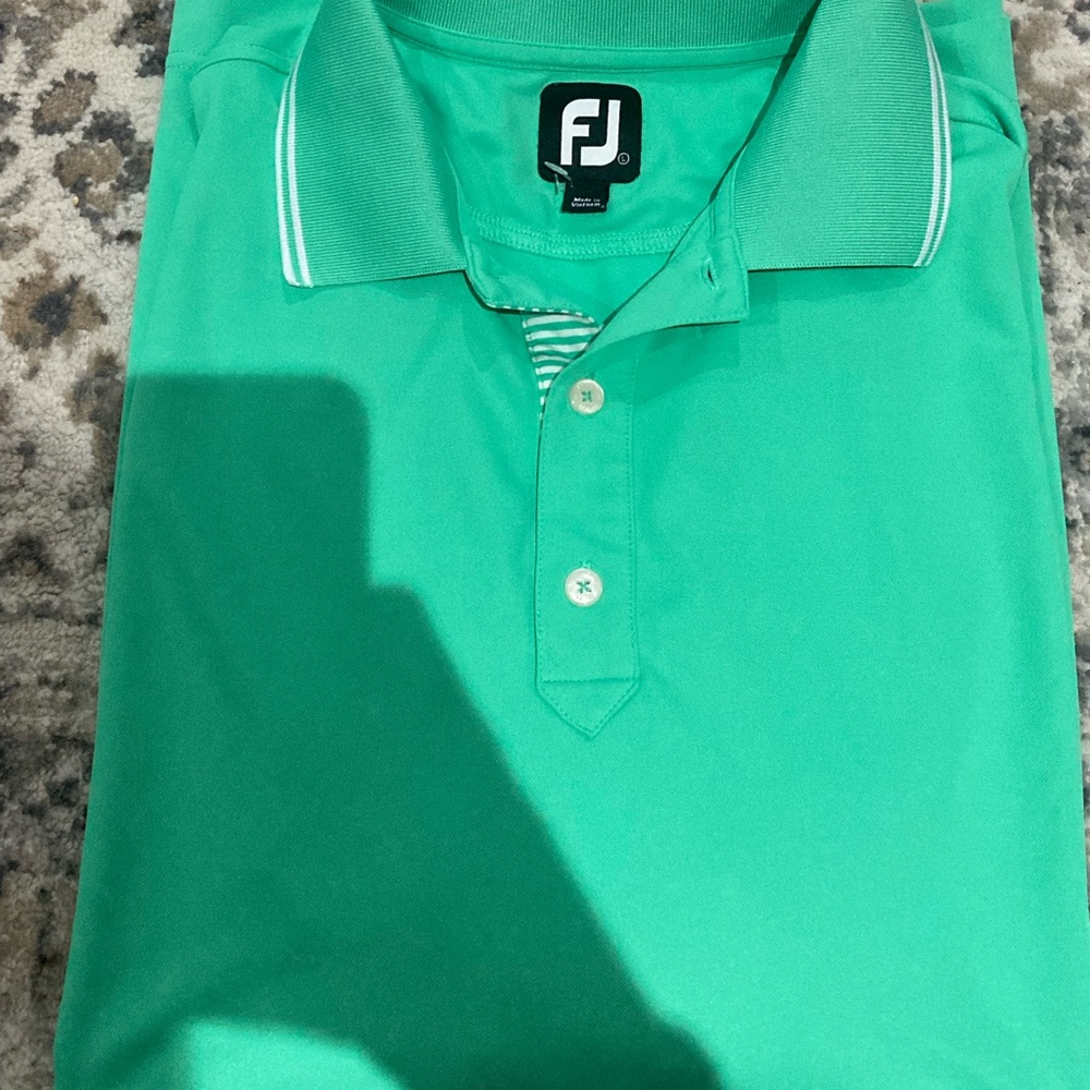 Footjoy Golf Shirt Performance wear Size L